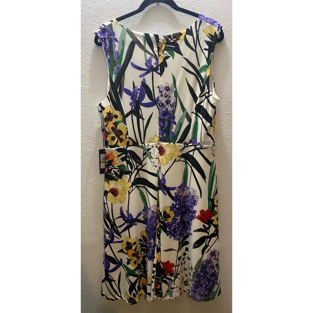 Tommy Hilfiger  Women's 14 Floral Print V Neck‎ Sleeveless Midi Dress  NWT - Picture 6 of 10